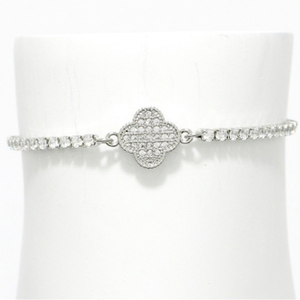 Silver ; stainless steel adjustable bracelet